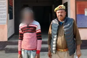 ट्रैक्टर-ट्राली पर लदा तस्करी की 110 बोरी धान बरामद