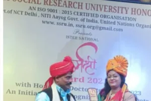 टूण्डला की बेटी को दिल्ली में डॉक्टरेट अवार्ड से सम्मानित किया गया 