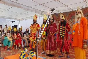 सीता स्वयंवर में भगवान श्रीराम ने तोड़ा शिव धनुष