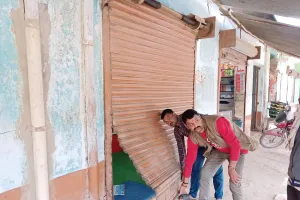 इटियाथोक थाना क्षेत्र में लगातार हो रही चोरियों पर नहीं लग पा रहा अंकुश