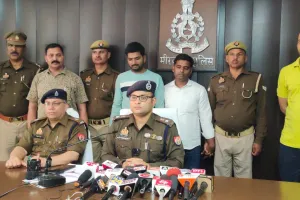 सरकारी देशी शराब की दुकान से नकली शराब का धन्धा 