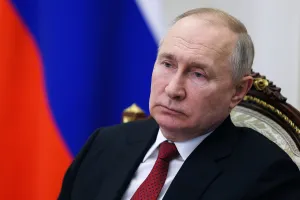 राष्ट्रपति चुनाव के लिए रूस में दूसरे दिन भी मतदान जारी