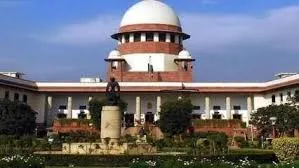 प्रेस की आजादी को खतरे में डालने वाली केंद्रीय अधिसूचना पर सुप्रीम कोर्ट ने रोक लगाई।