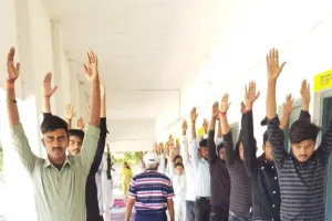 आधुनिक जीवन शैली में अनिवार्य है योग-सुख सागर 