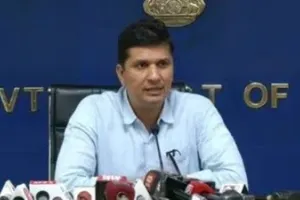 आपको जेल भेज देगे, दिल्ली के हैल्थ मिनिस्टर सौरभ भारद्वाज को हाईकोर्ट ने दी चेतावनी