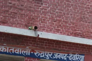 424 ग्राम चरस के साथ एन डी पी एस एक्ट में चालान 