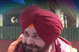 सिद्धू ने राजनीति से मुंह मोडा, किक्रेट कमेंट्री से एक बार फिर नाता जोडा