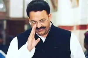 पोस्टमार्टम के लिए लखनऊ से डॉक्टरों की टीम हुई रवाना