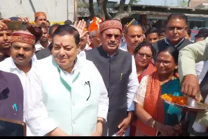 उन्नीस करोड़ पनचानबे लाख की लागत से बनने वाले सड़क का किया गया शिलान्यास।