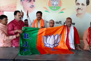 समाजवादी पार्टी को मिल्कीपुर क्षेत्र में एक और बड़ा झटका