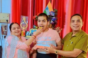 रिजल्ट आते ही बच्चे झूम उठे 