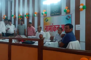 Kushinagar : प्रत्याशियों के नामांकन पत्रों की जॉच एवं स्क्रूटनी हुई सम्पन्न