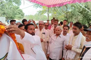 विश्वव्यापी ब्राह्मण एकता महासंघ के पदाधिकारियों ने हर्षोल्लास से मनाया भगवान परशुराम का जन्म उत्सव