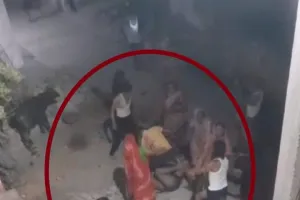 जमीनी विवाद को लेकर मारपीट का वीडियो हुआ वायरल,पुलिस ने की वायरल वीडियो की अनदेखी