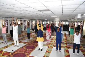 शारीरिक और मानसिक शक्ति का साधन है योग-सांसद