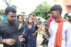 रूधौली में दो बाइकों की भिड़न्त, एक  की मौत, तीन घायल