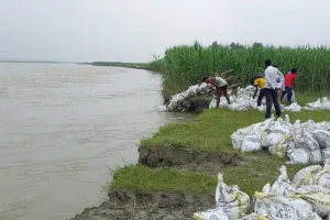 पीलीभीत बाढ़ के दृष्टिगत अति संवेदनशील ट्रांस शारदा क्षेत्र के ग्रामीणों की बढ़ी चिंता