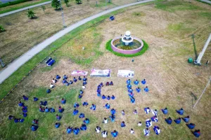 आरेडिका में बच्चों ने मानव श्रृंखला बनाकर दिया स्वच्छता का संदेश 