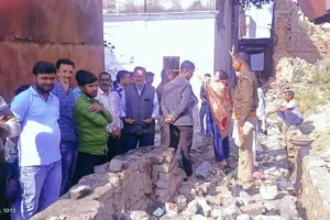 सरकारी नजूल भूमि पर अवैध निर्माण, एसडीएम से शिकायत