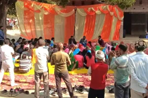 जमीन पर उतरकर ही गाँव का विकास संभव - डॉ. हीरा लाल