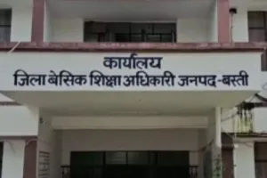 निजी स्कूलों की मनमानी एवं लूट पर शासन की नहीं नकेल, लुट रहे अभिभावक