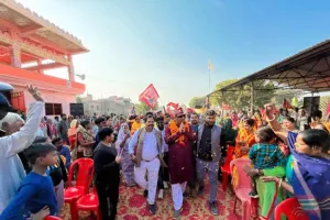 डा. संजय निषाद की अगुवाई में रैली निकालकर मांगा आरक्षण