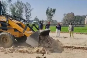 पीलीभीत प्रशासन के द्वारा जहानाबाद में चिन्हित कर 5 कॉलोनीयों को किया गया ध्वस्त।