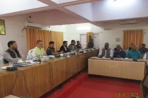 सोनभद्र में खनन संबंधी समस्याओं के समाधान के लिए बैठक।