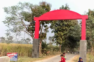 बगहा : यूपी बॉर्डर पर बिहार नव निर्मित प्रवेश द्वार होगा ध्वस्त 