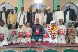 प्रथम स्थान लाने वाले विद्यार्थीयों को प्रमाण पत्र सहित पुरस्कार देकर सम्मानित किया गया