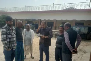 गड़ही व बंजर की जमीन पर छरदही प्रधान ने कब्जा कर बना लिया मकान शिकायत जांच रिपोर्ट में पाई गई सही