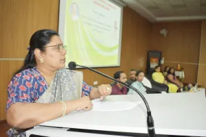 पर्यावरणीय संतुलन बनाए रखना आज की महंती आवश्यकता है :  कुलपति प्रोफेसर कविता शाह