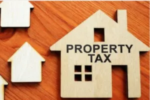 नगर पालिका भरवारी में मनमाने हाउस टैक्स से लोग परेशान,लखनऊ से महंगा हाउस टैक्स  