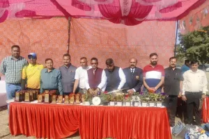 गोल्ड कप क्रिकेट के फाइनल मे आईएएस गांव टीम रही विजयी, सिल्वर कप को प्रभात नमकीन ने जीता