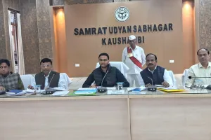 मुलाकाती रजिस्टर में पिछले कई दिनो से मुलाकाती का नाम ना दर्ज होने पर कमिश्नर हुए नाराज