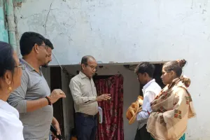 टीकाकरण सत्र के क्रम में  डोर टू डोर सघन अभियान चलाया 