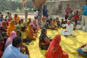 कुशीनगर : पडरौना नगरपालिका ने गोद लिया मुसहर गांव 