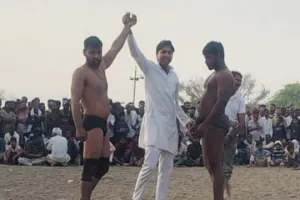  प्राचीन दंगल का आयोजन किया गया