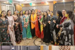 तरुण महिला केसरवानी क्लब ने किया होली मिलन समारोह का आयोजन