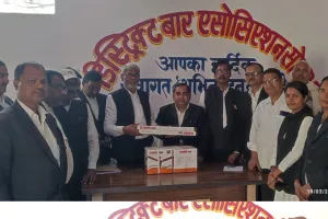 डिस्ट्रिक्ट बार एसोसिएशन सोनभद्र के वादकारी भवन के लिए पांच लाख प्राप्त