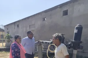 स्प्रिंकलर से सिंचाई, किसानो के लिए हो रही वरदान साबित