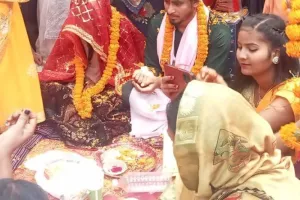 मुख्यमंत्री सामूहिक विवाह में 93 जोड़ो ने लिए सात फेरे