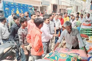 अतिक्रमणकारियों के खिलाफ प्रशासनिक कार्रवाई शुरू सुपौल में अतिक्रमण हटाओ अभियान से हड़कंप