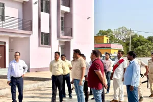 जिलाधिकारी ने निरीक्षण कर दिए निर्देश, निर्माण कार्य की प्रगति पर जताया संतोष