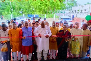 डॉ० हरिओम पाण्डेय ने नवसृजित नगर पंचायत भवन का किया उद्घाटन 