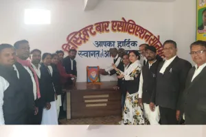 डिस्ट्रिक्ट बार एसोसिएशन सोनभद्र द्वारा महात्मा ज्योतिबा फूले की जयंती धूमधाम से मनाई गई।