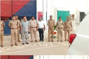 जिलाधिकारी और पुलिस अधीक्षक ने किया जिला कारागार चुर्क का निरीक्षण, बंदियों की सुविधाओं का लिया जायजा