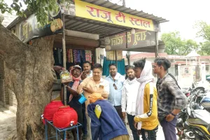 ओबरा में सुदामा पाठक तिराहे पर किया प्याऊ का  उद्घाटन, राहगीरों को मिलेगी प्यास से निजात