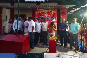 चोपन में ईसीआरकेयू ने मजदूर दिवस पर शहीदों को दिया श्रद्धांजलि