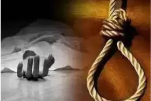 ख़जनी शादी से लौटी 18 वर्षीय खुशी ने फंदे से लटककर दी जान, परिवार में मातम